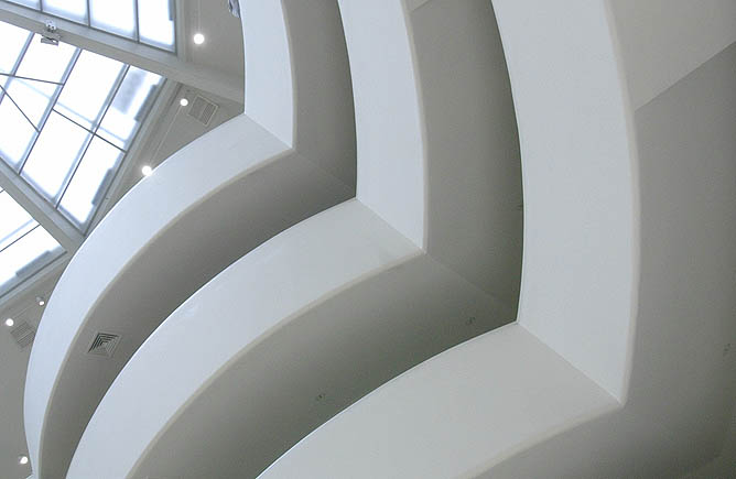 Guggenheim Museum, interior, Frank Lloyd Wright