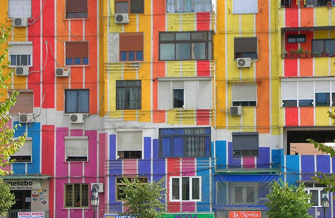 Tirana: Colours